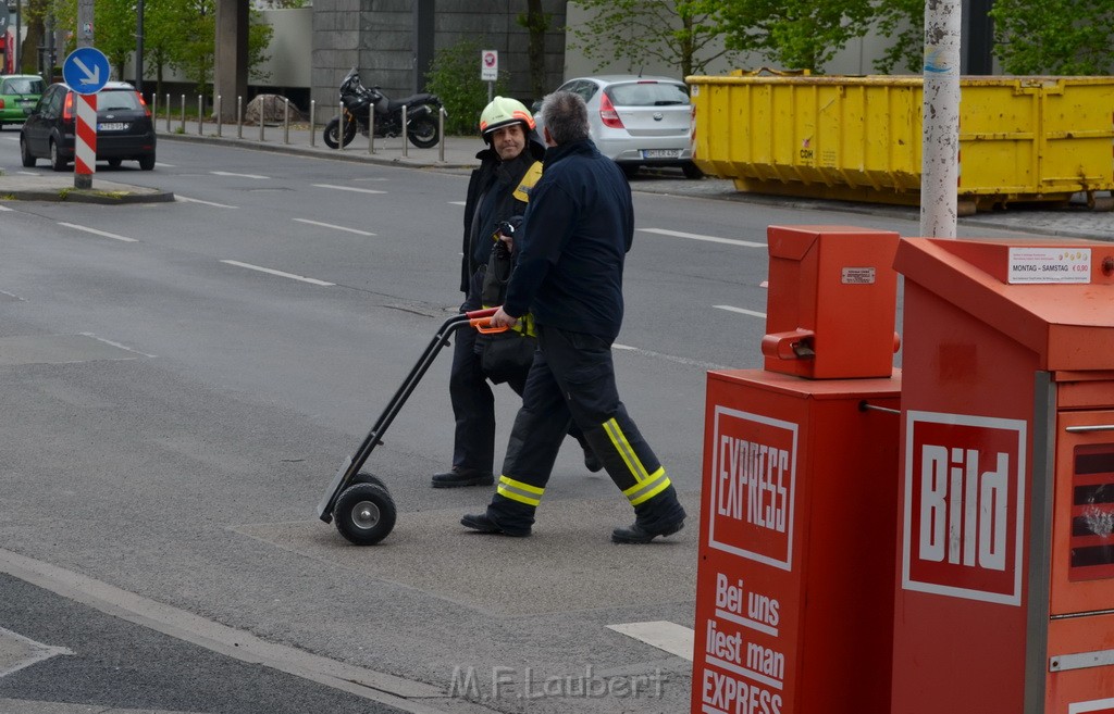 Einsatz DKV Koeln Braunsfeld Scheidweilerstr P112.JPG - Miklos Laubert